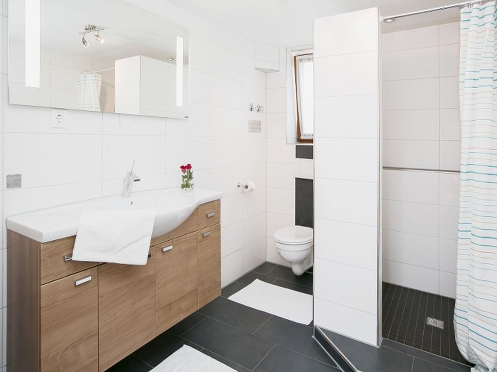 Gaestehaus Huber Immenstaad am Bodensee Δωμάτιο φωτογραφία
